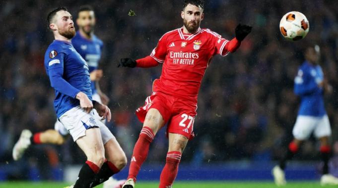 Orkun Kökçü'nün takımı Benfica, Rıdvan Yılmaz'ın oynadığı Rangers'ı eledi