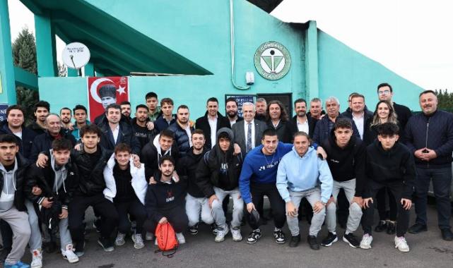 Şadi Özdemir Görükleliler’i dinledi