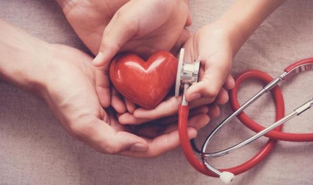 Sağlık Bakanı Koca'dan 14 Mart Tıp Bayramı mesajı