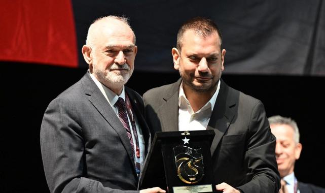 Şenol Güneş sürprizi! Trabzonspor Divan Kuruluna katıldı