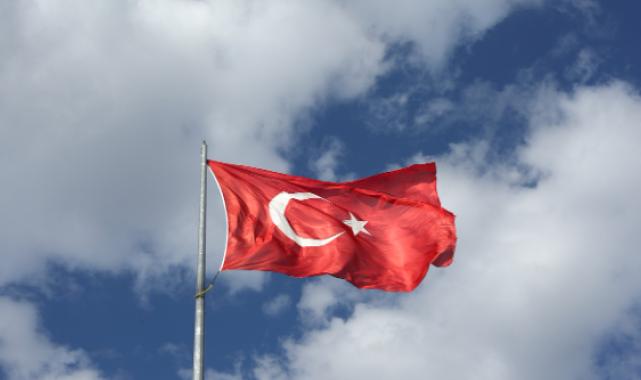 Siyasilerden şehit asker için taziye mesajı