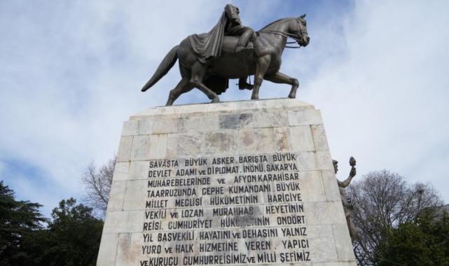 Sultan Abdülaziz’in cami temeli üzerine dikilen İsmet İnönü heykelini İBB koruma altına aldı