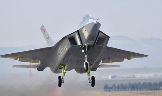 ABD basını: Azerbaycan, Rus uçakları yerine KN'a yöneldi