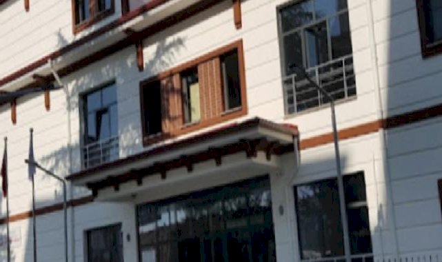 Bursa'da şehrin göbeğinde sağlık ocağından mahrumlar