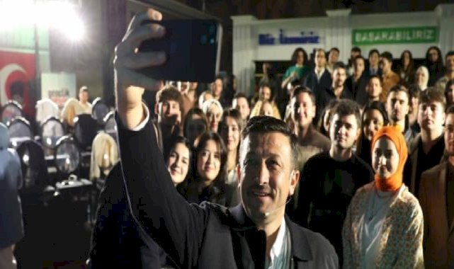 Hamza Dağ "yeni müjde" diyerek duyurdu: İlk bine giren öğrencilere 50 bin lira başarı ödülü