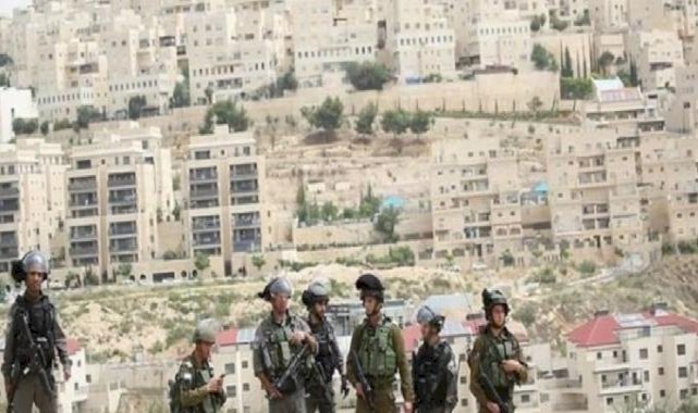 İsrail, Batı Şeria'da son 30 yılın en büyük toprak gasbını yapıyor