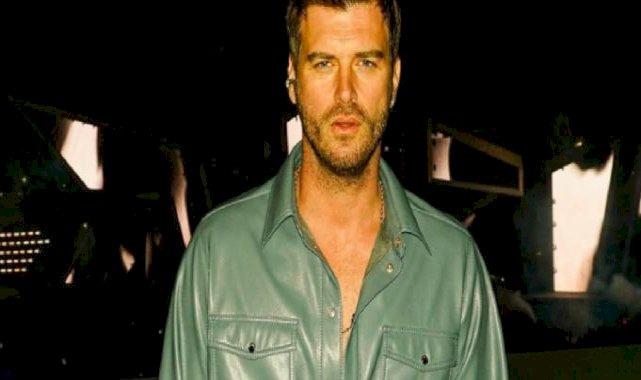 Kıvanç Tatlıtuğ bu kez dövme yaptı! O anları sosyal medyada paylaştı