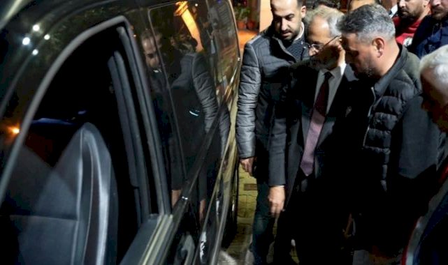 Mersin'de belediye başkan adayının aracına silahlı saldırı