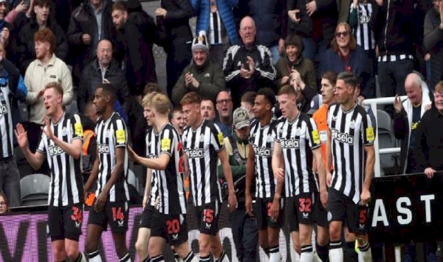 Newcastle United'dan tarihi geri dönüş