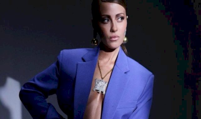 Şarkıcı Derya Uluğ oyunculuğu merak sardı! Kızılcık Şerbeti'nde oynamak istiyor