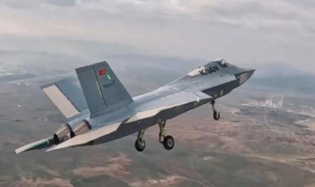 Türkiye'nin göklerdeki gücü! Milli Muharip Uçak KN boyandı