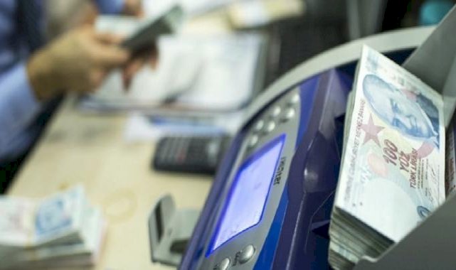 Yabancı uzmanlar, TCMB'nin politika faizini sabit bırakmasını bekliyor