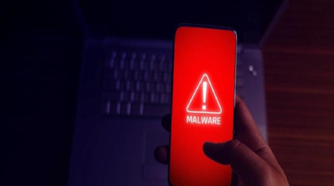 Telefonunuza sık sık virüs mü bulaşıyor? İşte uygulamanız gereken 5 yöntem
