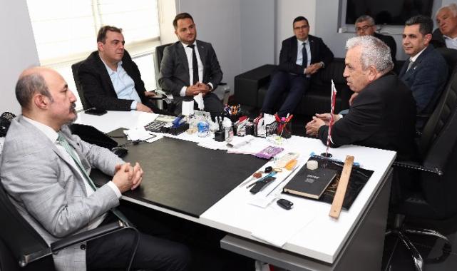 TSYD Bursa’ya Şadi Özdemir’den ziyaret