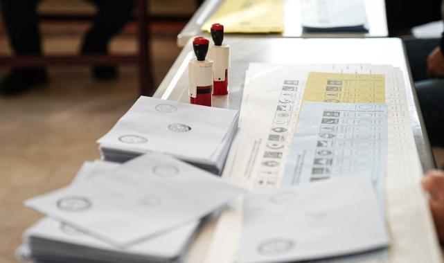 Türkiye sandık başında işte ilk görüntüler!