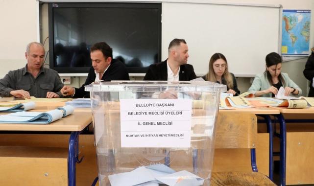 Türkiye sandık başında işte ilk görüntüler!