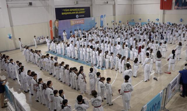 Tuzla Belediyesi Spor Akademisi öğrencileri yeteneklerini sergiledi