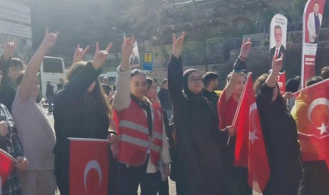 Ümit Özdağ Bursa'dan sığınmacı sorununa dikkati çekti