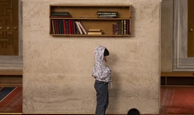 Yurdun dört bir yanında camiler, ilk teravih namazı için doldu