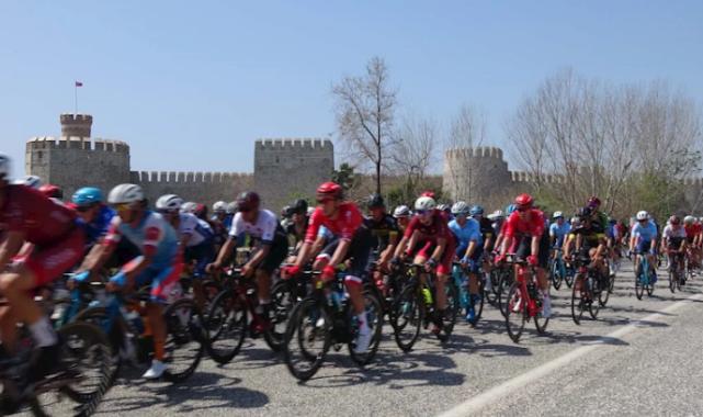 6. Tour Of Mersin Uluslararası Bisiklet Turu Anamur'dan start aldı
