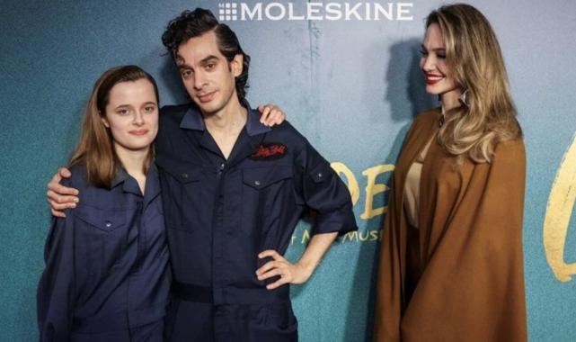 Angelina Jolie yeni dövme yaptırdı... Bakın anlamı neymiş