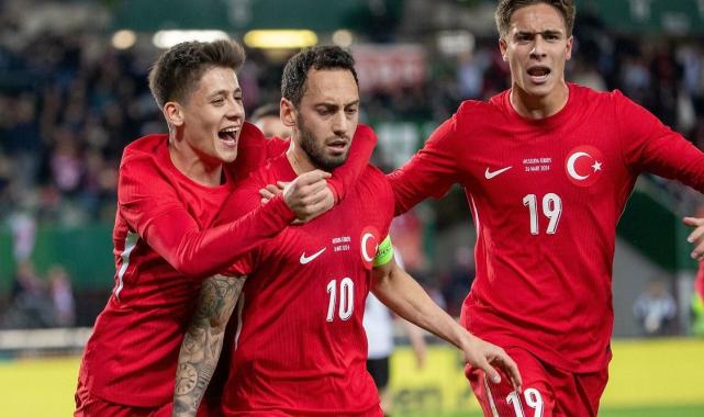 Arda Turan: Okan Buruk başımıza bela oldu, o kadar rekor kırılır mı?