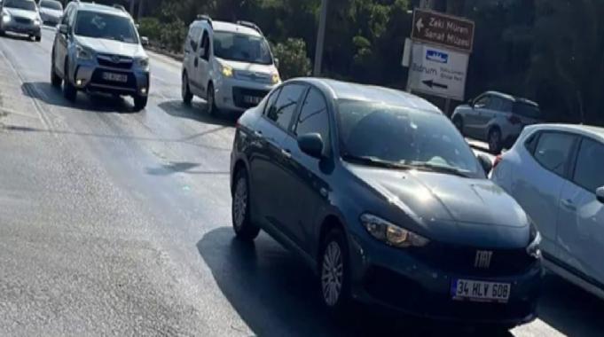 Bayram tatili dönüş yolunda Bodrum’dan 12 saatte 10 bin araç çıkış yaptı