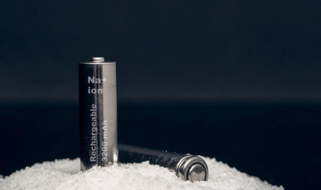 Bilim insanları saniyeler içinde şarj olabilen batarya geliştirdi