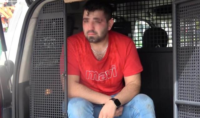 Bursa'da acı ölüm... Kızlarına bayramlık almaya giderken araba çarptı