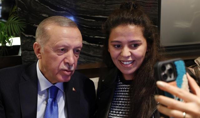 Cumhurbaşkanı Erdoğan, gençlerle bir araya geldi