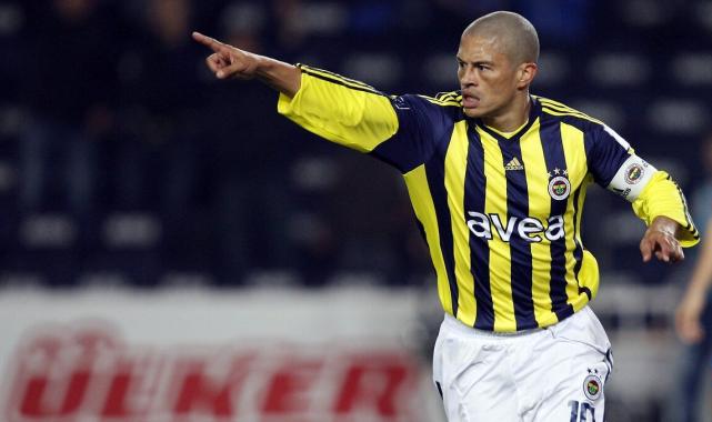 İrfan Can Kahveci, Alex'ten sonra bir ilke imza attı