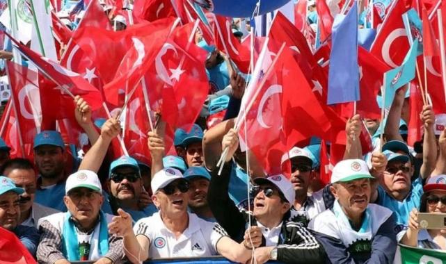 İşçi ve memur sendikaları 1 Mayıs'ı farklı şehirlerde kutlayacak
