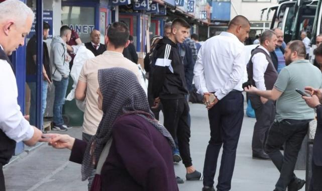 İstanbul'da otogarda bayram öncesi hareketlilik