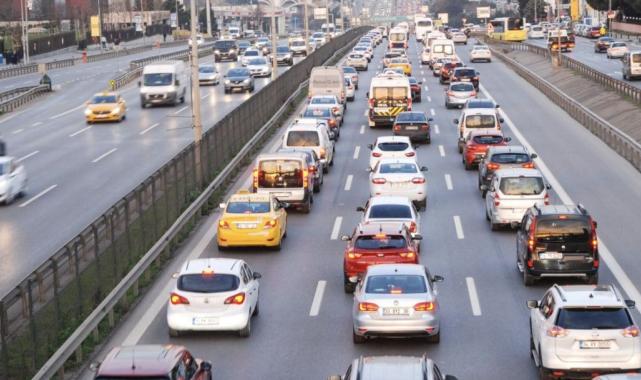 İstanbullular dikkat: Bugün bazı yollar trafiğe kapatıldı