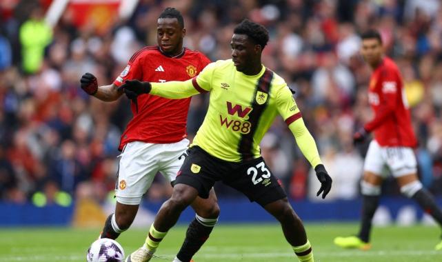 Manchester United'a Burnley çelmesi!
