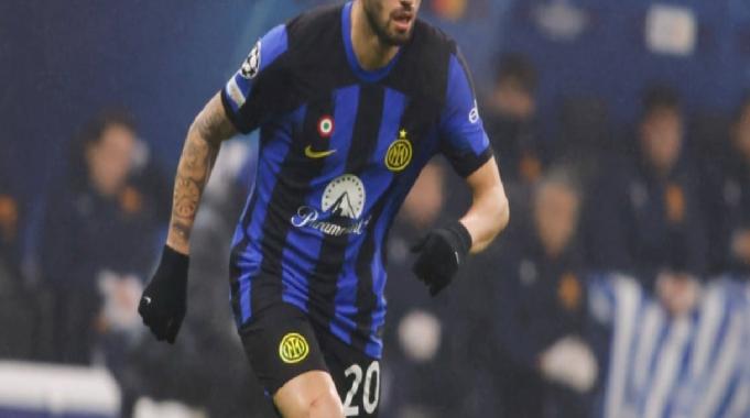 Şampiyon Inter&#039;de, Hakan Çalhanoğlu imzası: Performansıyla göz doldurdu