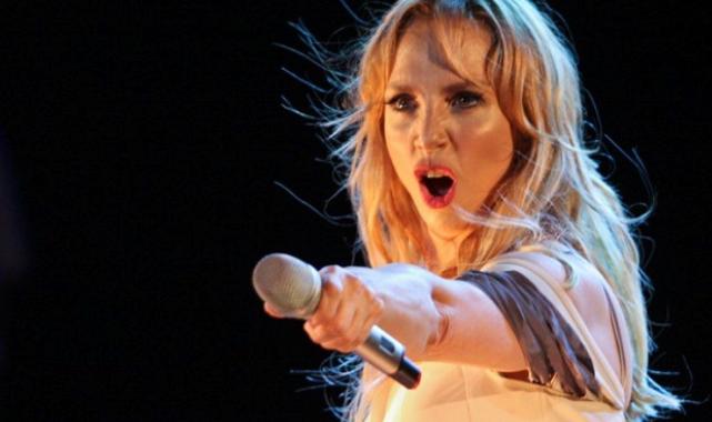 Sertab Erener'in estetikli hali görenleri şaşırttı