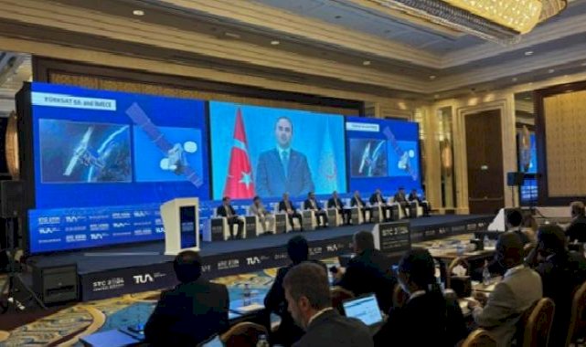 Bakan Kacır: Yerli ve milli hibrit roketle aya ulaşacağız