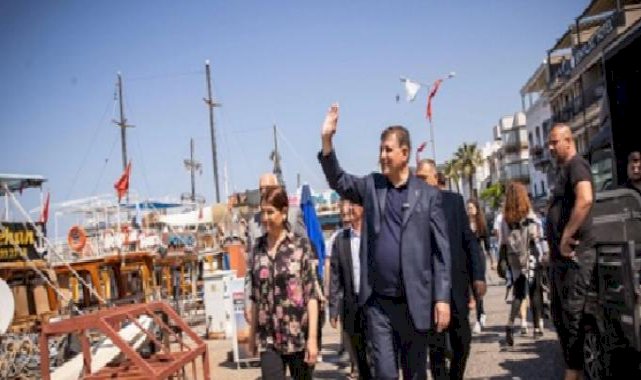 Başkan Tugay, Foça'ya ziyaret gerçekleştirdi