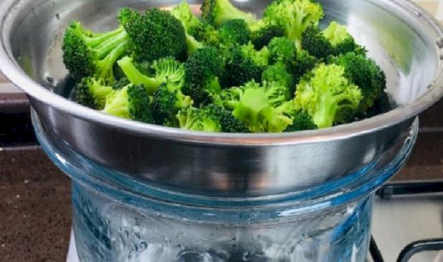 Brokoli 5 dakikadan fazla pişirilmemeli!