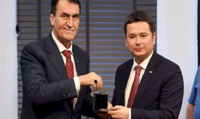 Bursa Osmangazi'nin anahtarı resmen Aydın'da