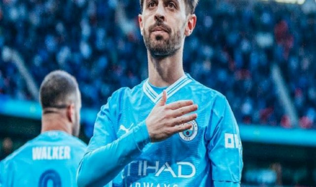 Chelsea'yi deviren Manchester City finale yükseldi