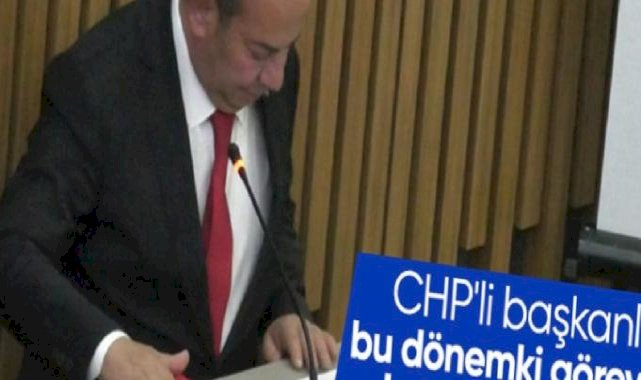 CHP’li Tanju Özcan, yeni döneme Kur’an-ı Kerim’e el basıp yemin ederek başladı