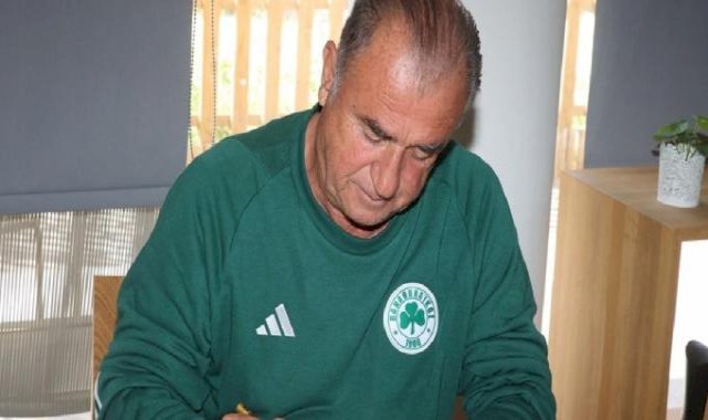 Fatih Terim'in ekibi Panathinaikos, Yunanistan'da çifte kupa hedefinde