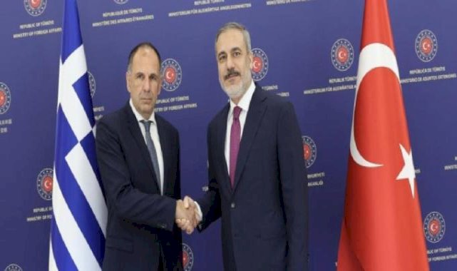 Hakan Fidan Yunan mevkidaşıyla bir araya geldi