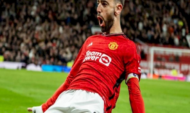 Manchester United, Sheffield United'ı 4 golle geçti