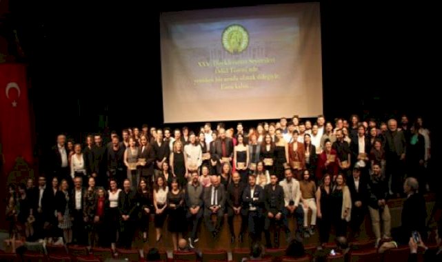 Savaş ve Barış oyunu Sahne Tasarımı ödülü aldı