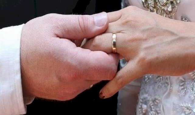 Sosyal medyada yeni tehlike: Formalite evlilik için ilan veriyorlar
