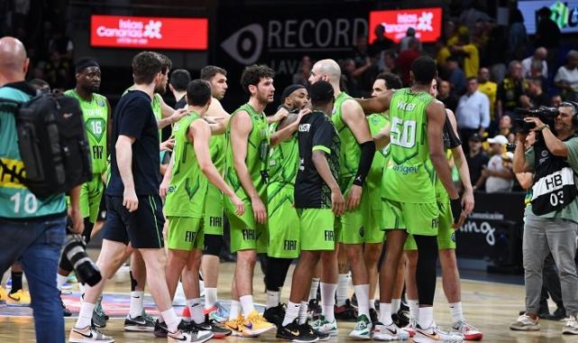 TOFAŞ dörtlü final biletini kaptırdı