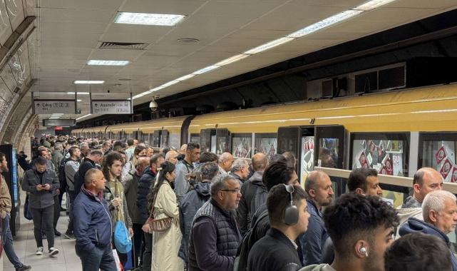 Üsküdar-Samandıra metro hattı 27 saattir arızalı